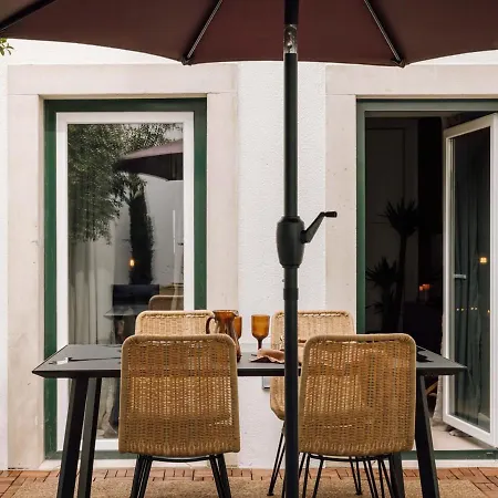 Djurab - 2 Bedrooms Duplex In Campo De Ourique アパート *