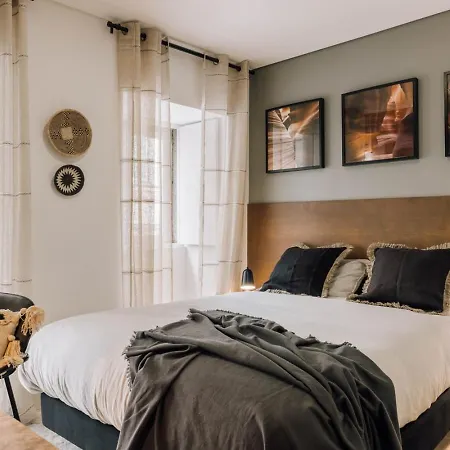 Djurab - 2 Bedrooms Duplex In Campo De Ourique Lisboa