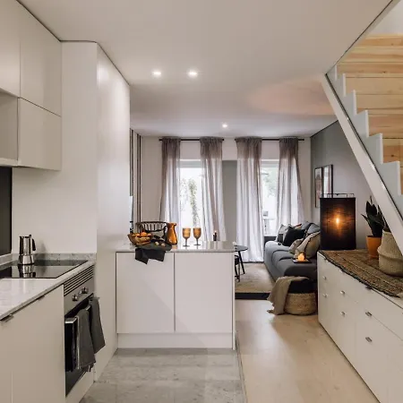 Apartmán Djurab - 2 Bedrooms Duplex In Campo De Ourique *